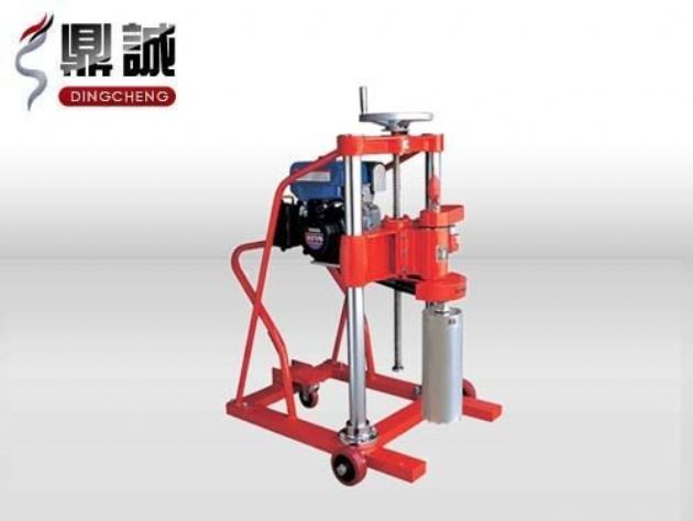 點擊查看詳細信息<br>標題：內燃式鉆孔取芯機 閱讀次數：4398