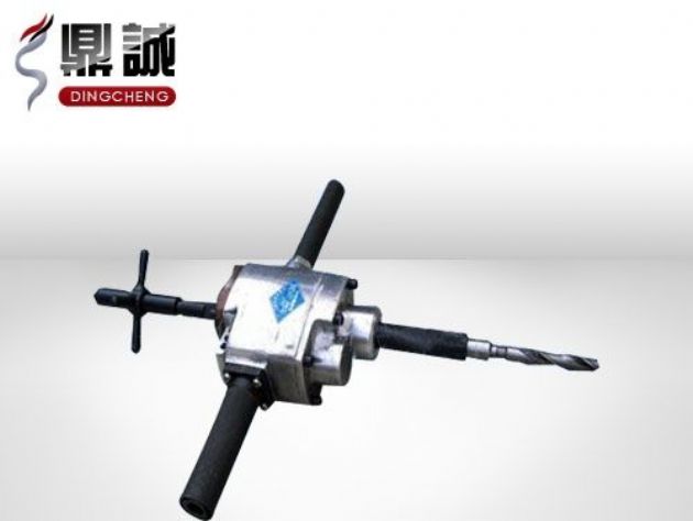 點擊查看詳細信息<br>標題：ZK19型軌道鉆 閱讀次數：3832